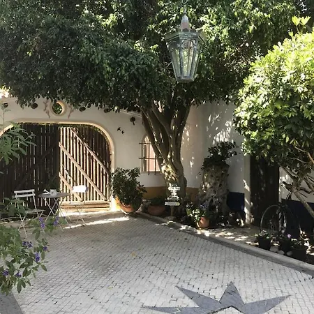 O Patio Πανσιόν *